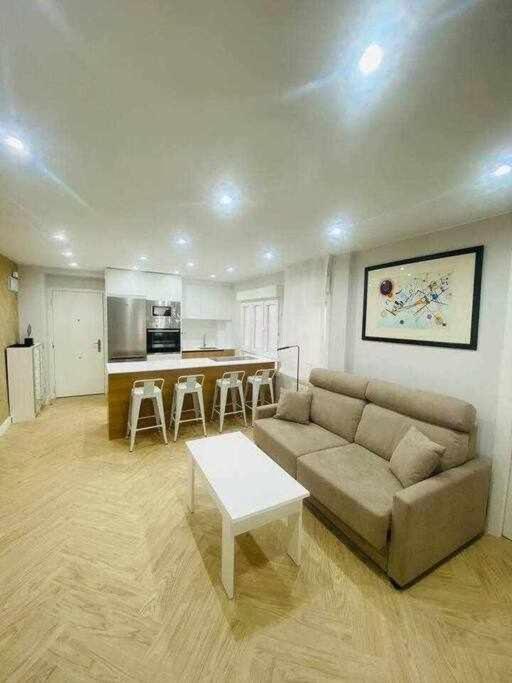 Argus Poniente By Silastur Gijon Bagian luar foto